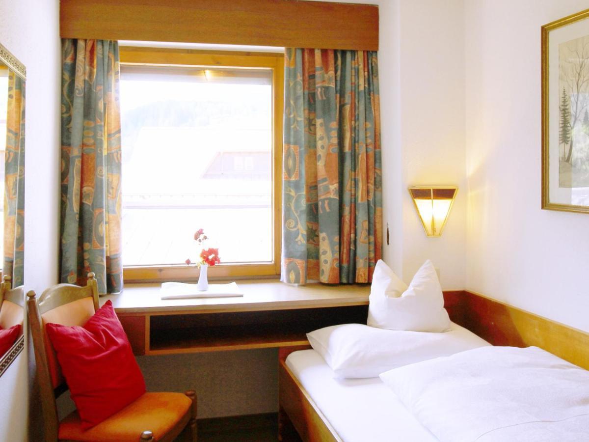 Heart Hotel Alpenheim サンクト・アントン・アム・アールベルク エクステリア 写真